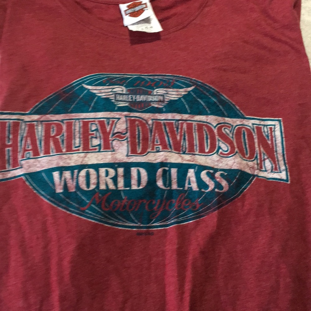 Harley-Davidson T-shirt!